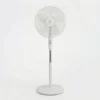 Ventilador de pie blanco de 16 pulgadas con diseño de 5 aspas concentradas y base circular estable, modelo NAFS40D-5 PRO.