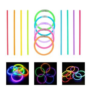Pack Lumi Flex con 100 pulseras fluorescentes multicolor y conectores, presentado en caja sobre fondo blanco