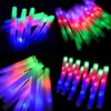 50 Palos de Espuma LED Mega Espuma 50 Encendidos Cincuenta palos de espuma LED Mega Espuma 50 encendidos mostrando una combinación de luces multicolor brillantes